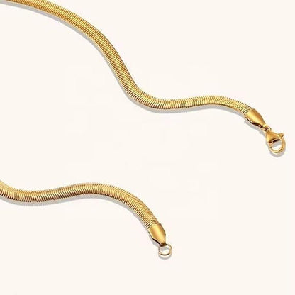 Men’s 18K Gold Plated Snake Chain.