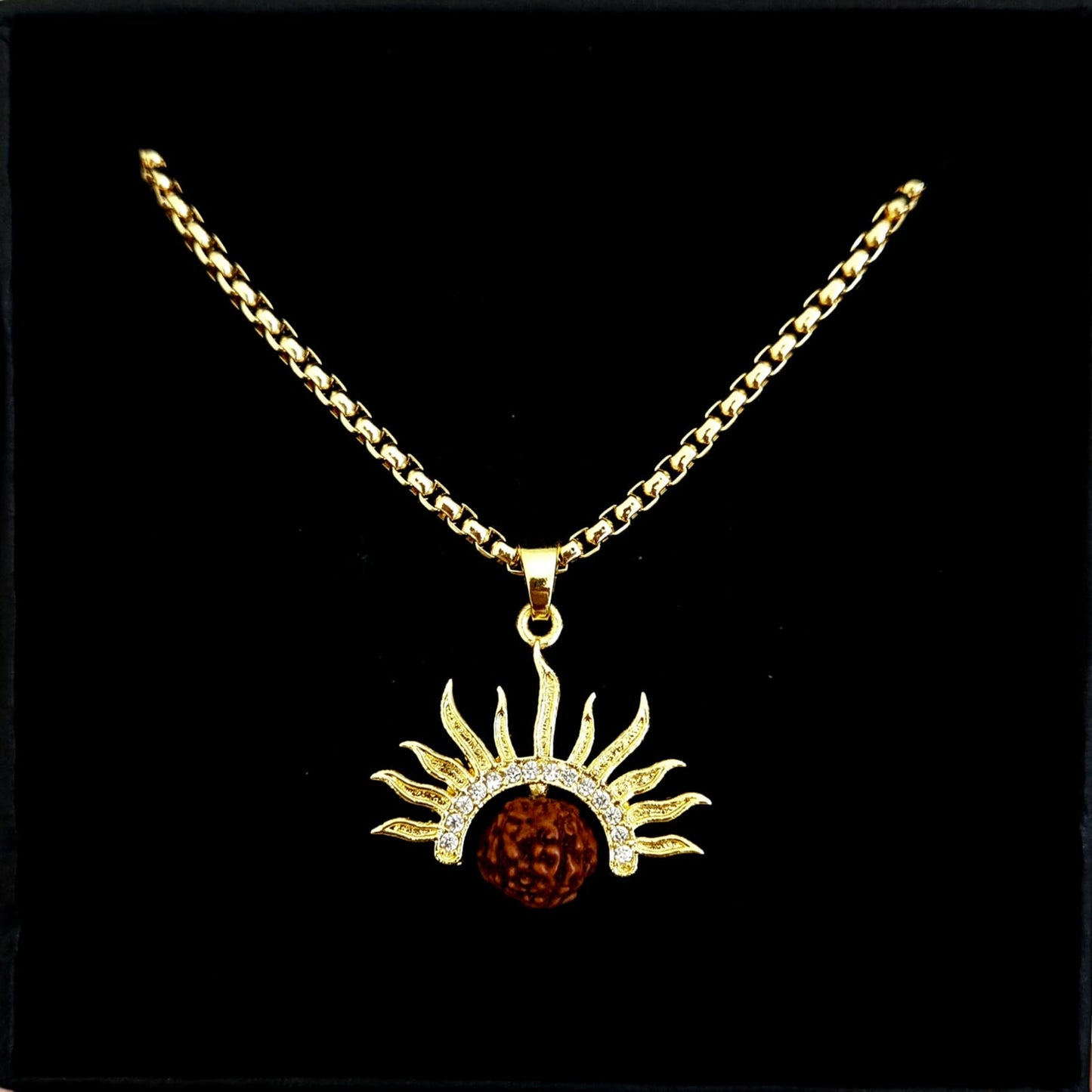 5 Mukhi Rudraksha Surya Pendant With Chain.