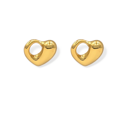 Hollow Heart Gold Earrings 18k Gold Plated, Waterproof and Anti-Tarnish.