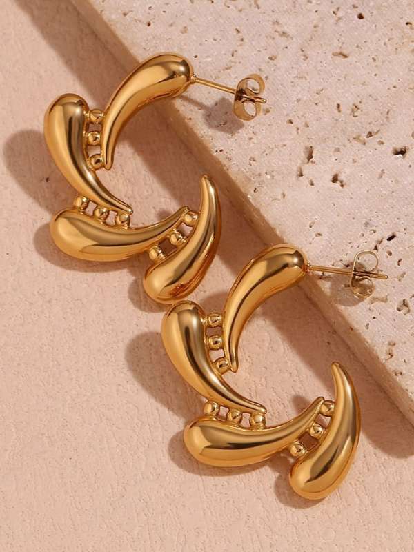 Anti Tarnish 18K Gold Plated Stainless Steel Triple Water Droplets Stud Earring