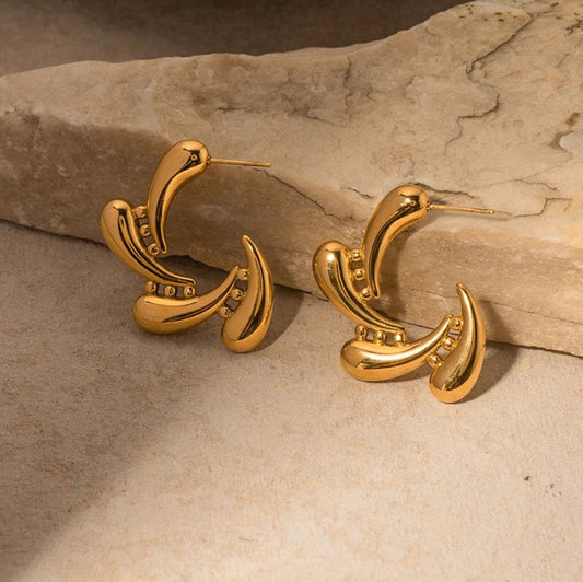 Anti Tarnish 18K Gold Plated Stainless Steel Triple Water Droplets Stud Earring